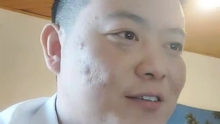 日韩欧美不卡一区二区高清-vavababy 面 試 畢 業 生 被 颻 渴 的 OL約 到 旅 館 脫 下 褲 子 吃 各 種 姿 勢 狂 抽 猛 送 全 部 射 嘴 巴 吞 淨