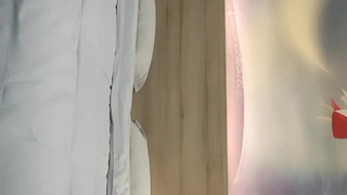 下一篇中文字幕人妻-快餐豪哥1500约炮粉逼艺校兼职妹逼太紧几分钟就把哥搞射了的!
