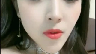 拖鞋家居日韩AV-白皙皮肤呆萌小姐姐！情趣耳朵抓屌吸吮！头套男怼着骚穴猛操，骑乘姿势打桩机，无套内射。