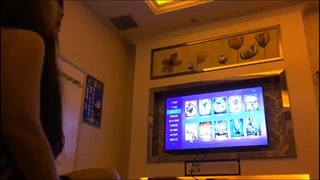 赛琳娜的黄金完整翻译版中文-直播 火辣身材的娜扎【沙滩上的贝壳酱】!